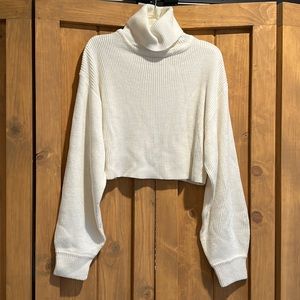 H&M cropped white turtleneck